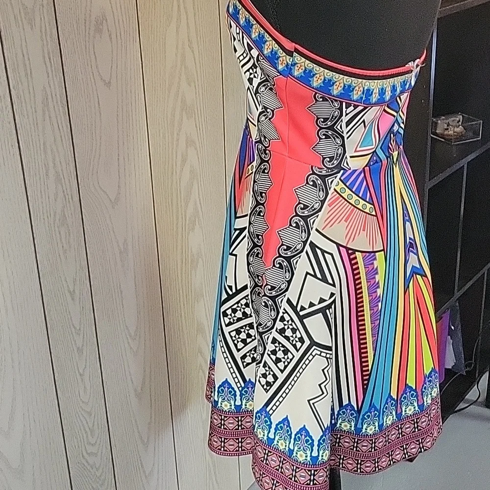 Colorful strapless dress - Picture 3 of 6